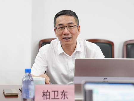 【20240926】代表委員視察重大項(xiàng)目座談會(huì)、董事長(zhǎng)柏衛(wèi)東（李阿梅攝）.jpg